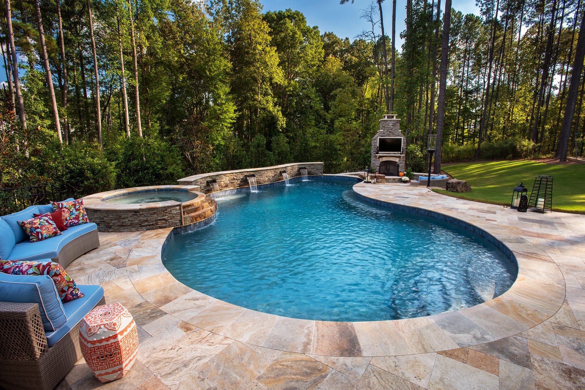 Pools & Spas 19