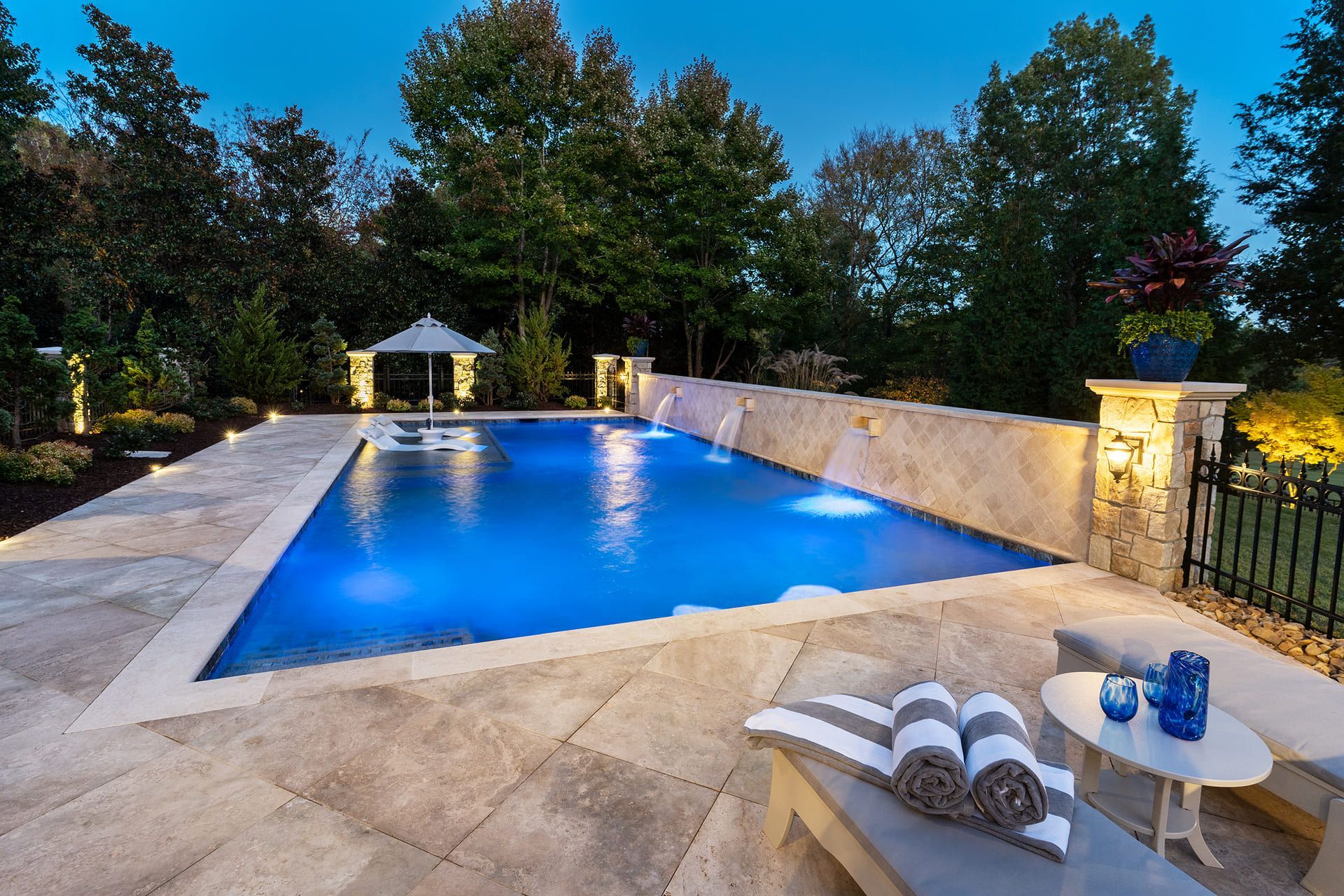 Pools & Spas 51