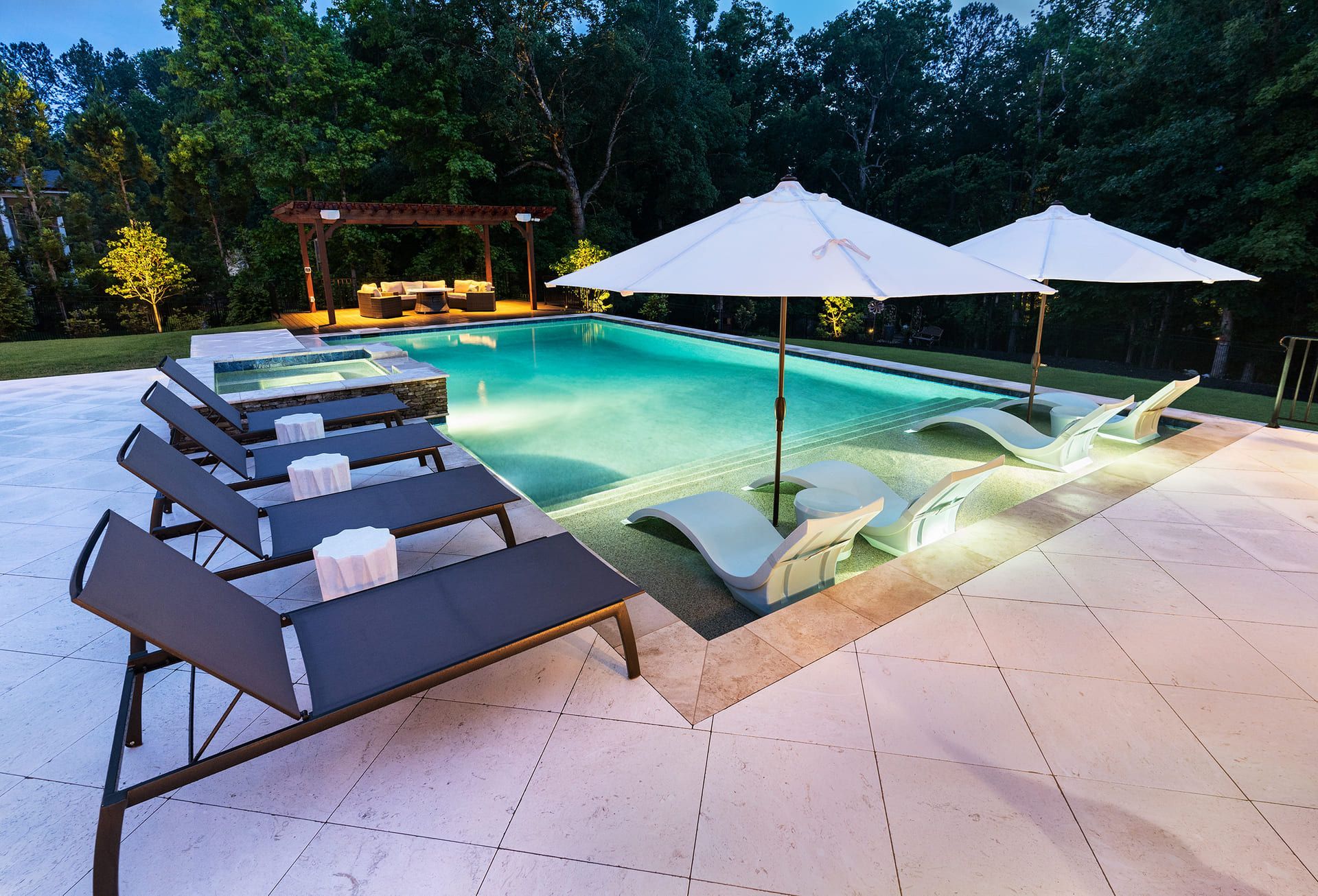 Pools & Spas 68