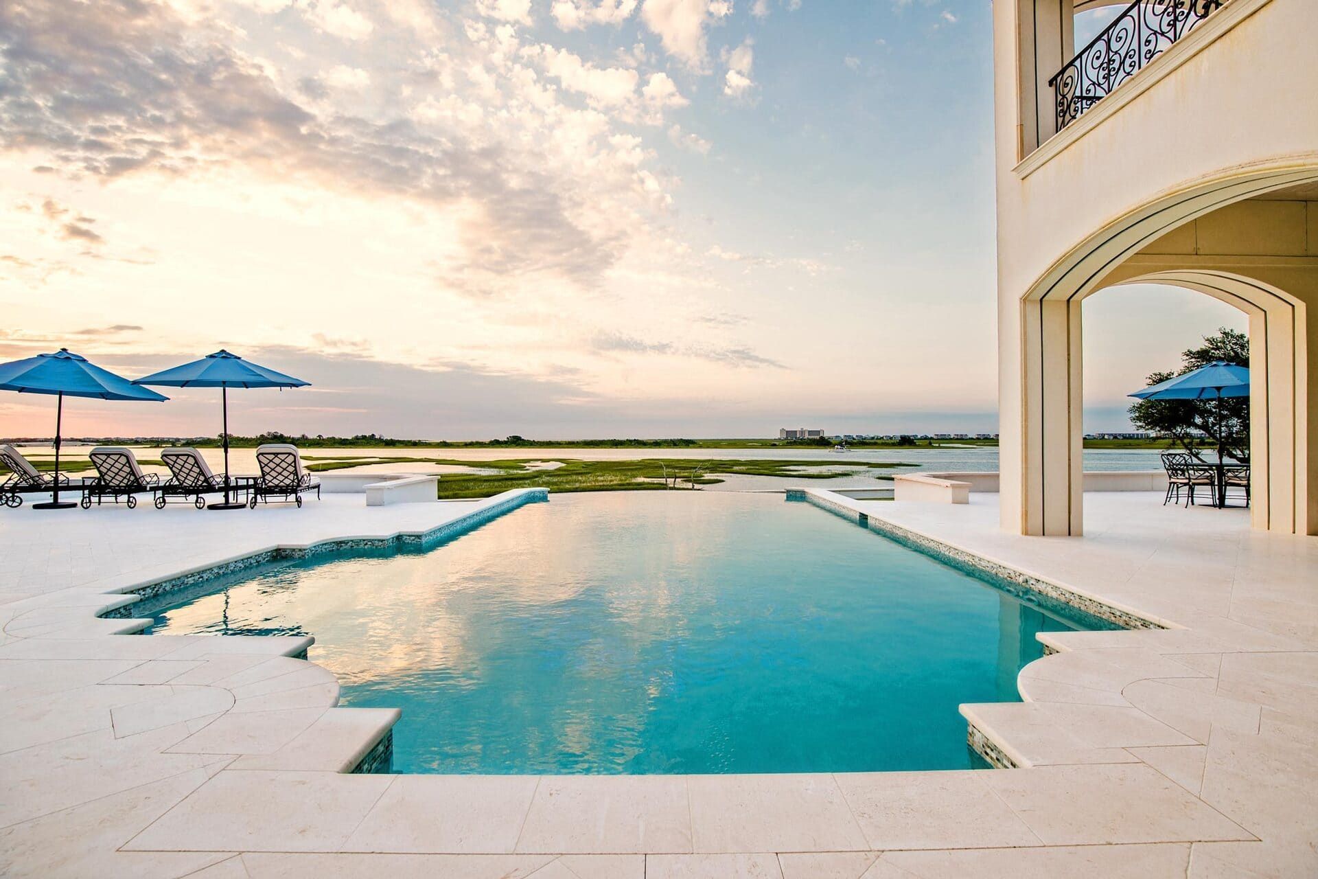 Pools & Spas 83