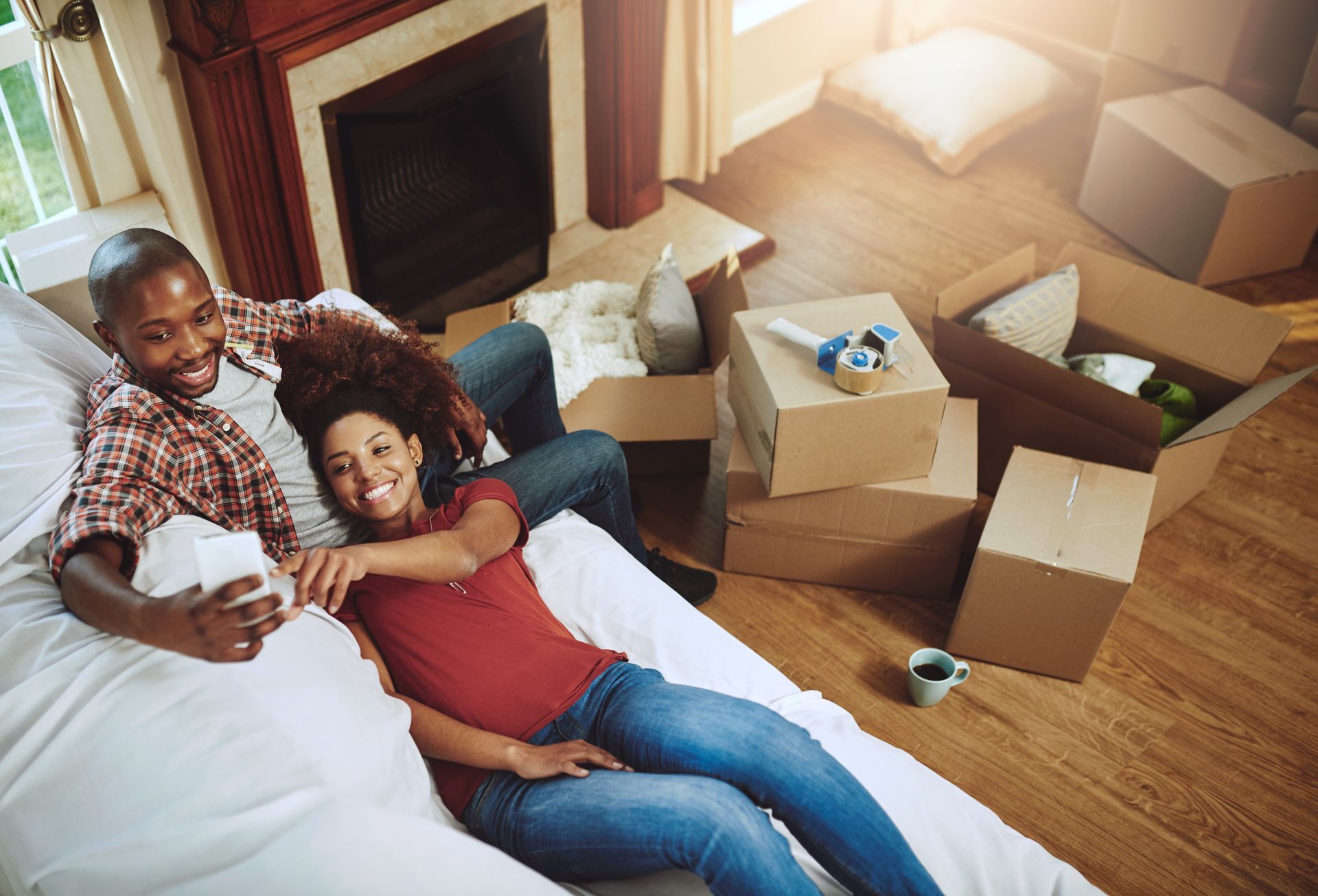 Buying a home? Learn the key insurance questions to ask about roof age, systems, flood risk, and mor