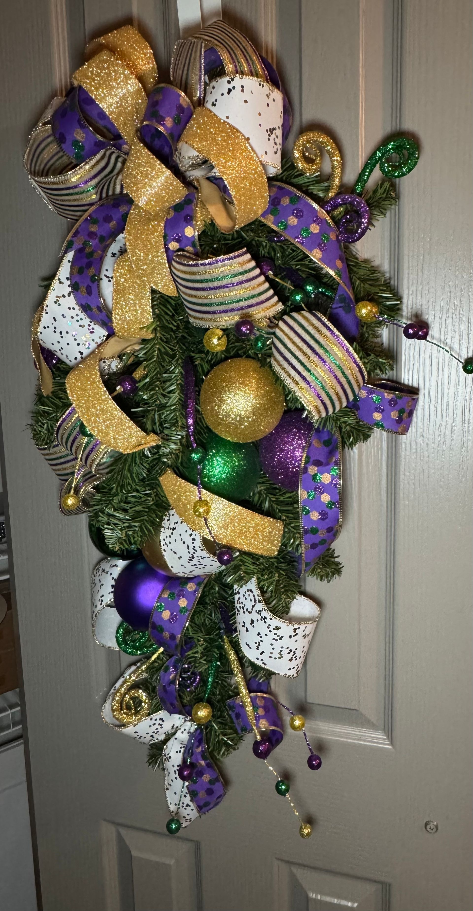 Mardi Gras Swag