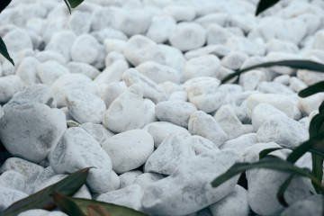 CHARCOAL LAVA ROCK