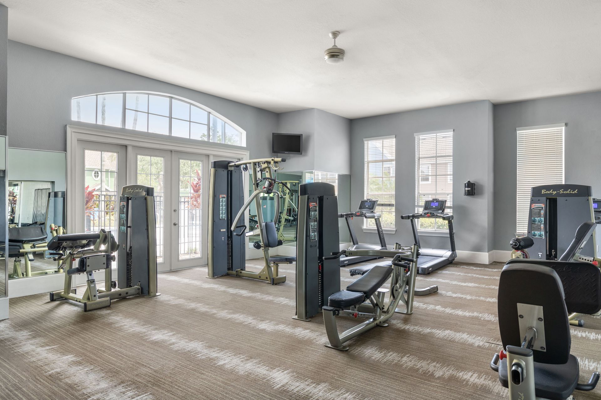 Fitness Center with Weight at Burano Hunter's Creek Apartment