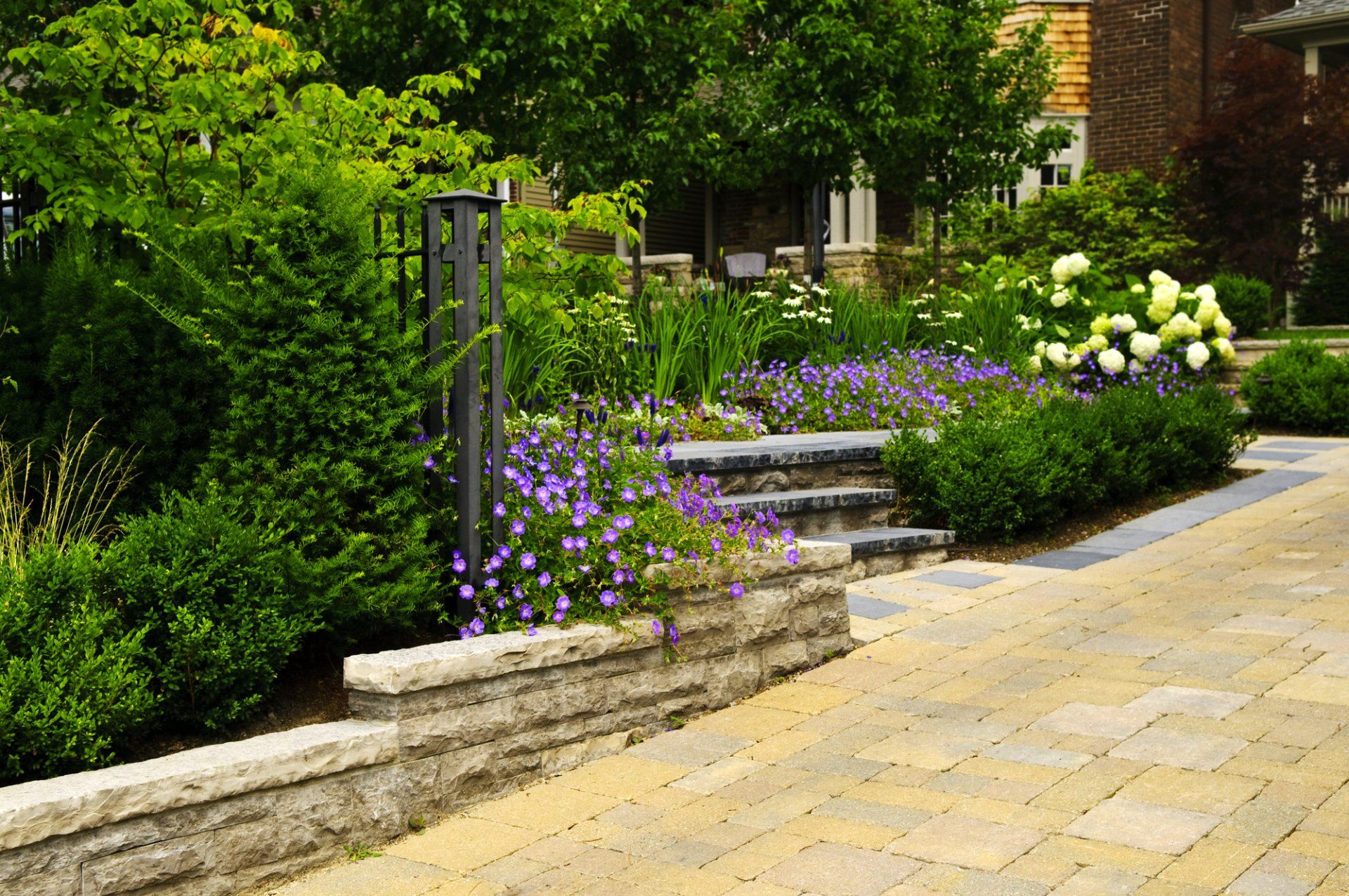 Landscape Renovation in Saugus, MA | Top Notch Services Inc. Landscape Renovation in Saugus, MA | Top Notch Services Inc.