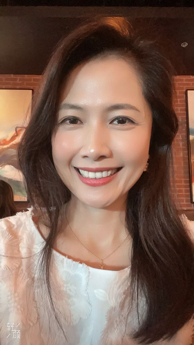 Jiou Jiu Shang Wine & Sake Academy Instructor LIBBY TSENG