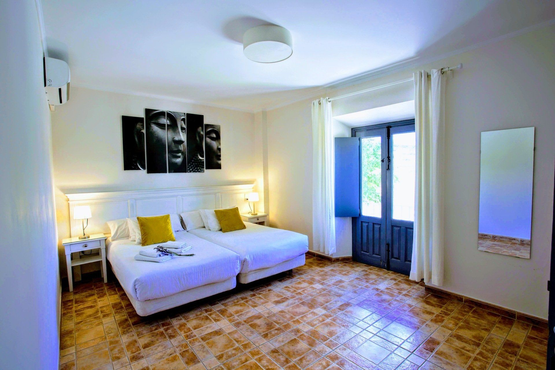 Ronda Moments Twin Room