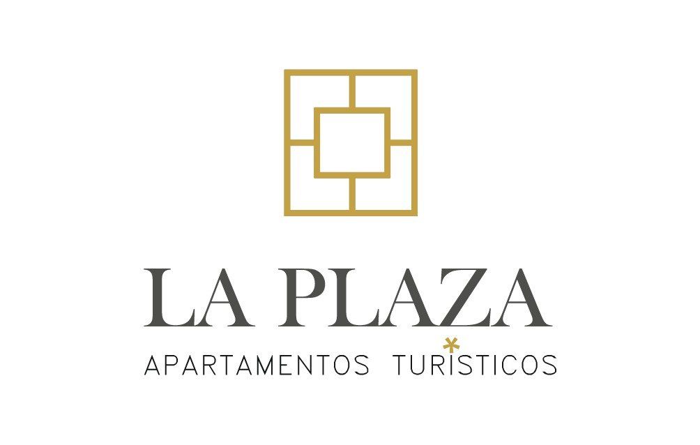 Loco con fondo blanco LA PLAZA Apartamentos Turisticos