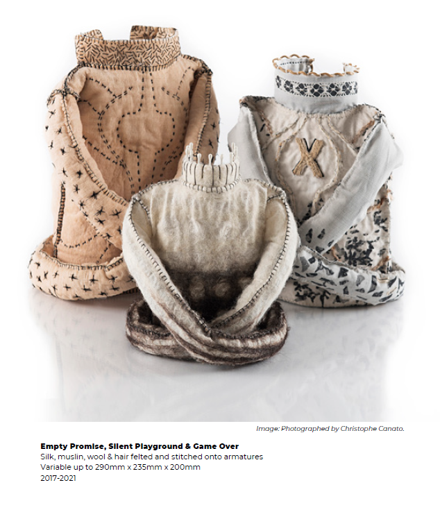 Mariyon art consulting curator Pragma Love Exhibition Dwellingup