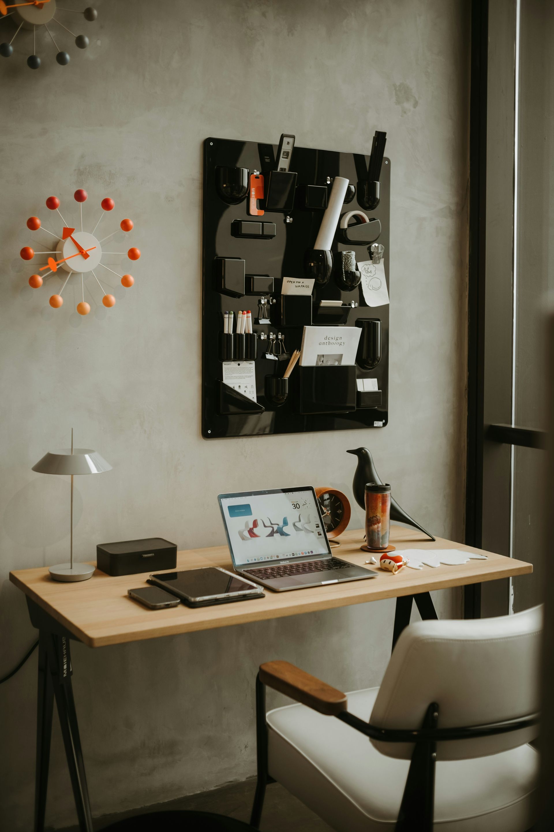 Blog on time management and the limited amount of time we all have
