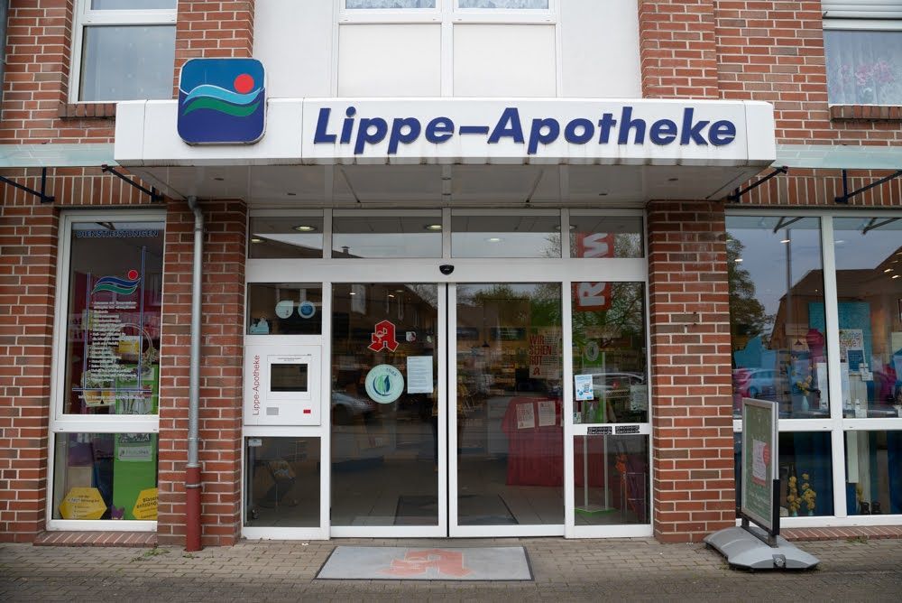 Eingang der Lippe-Apotheke