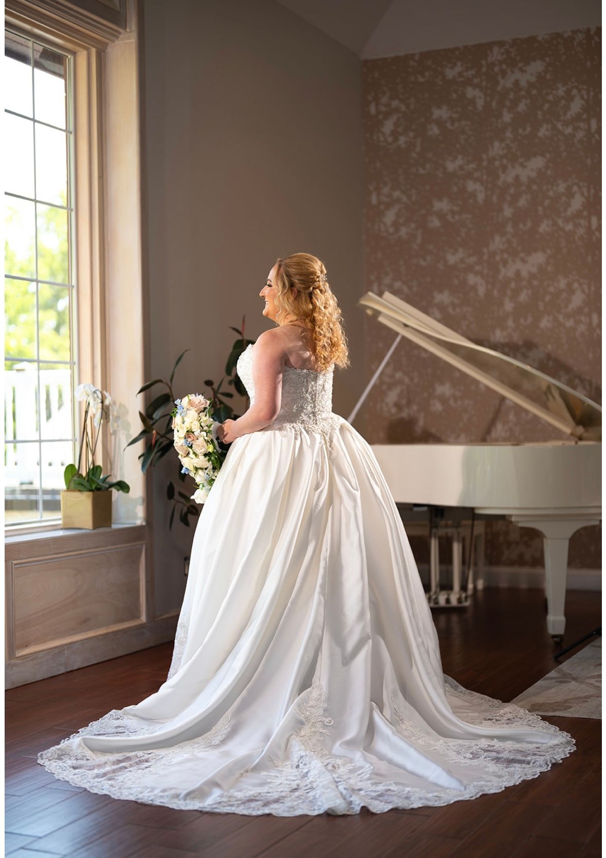 Make Me Glamorous Bridal Hair and Makeup 4