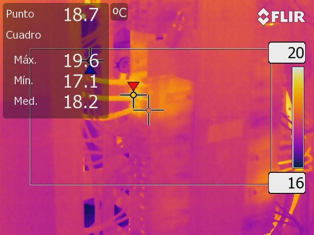 Una imagen térmica muestra una temperatura de 18,7 grados centígrados.