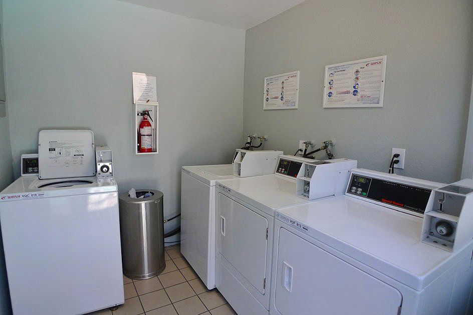 JAFFA TERRACE laundry