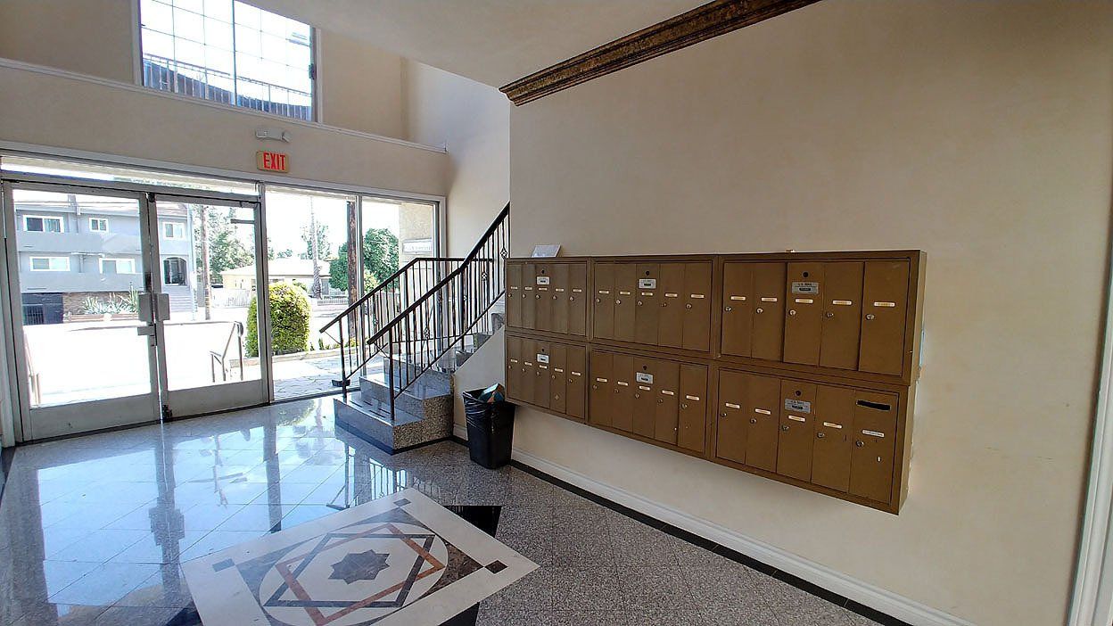 VILLA ANDALUCIA lobby