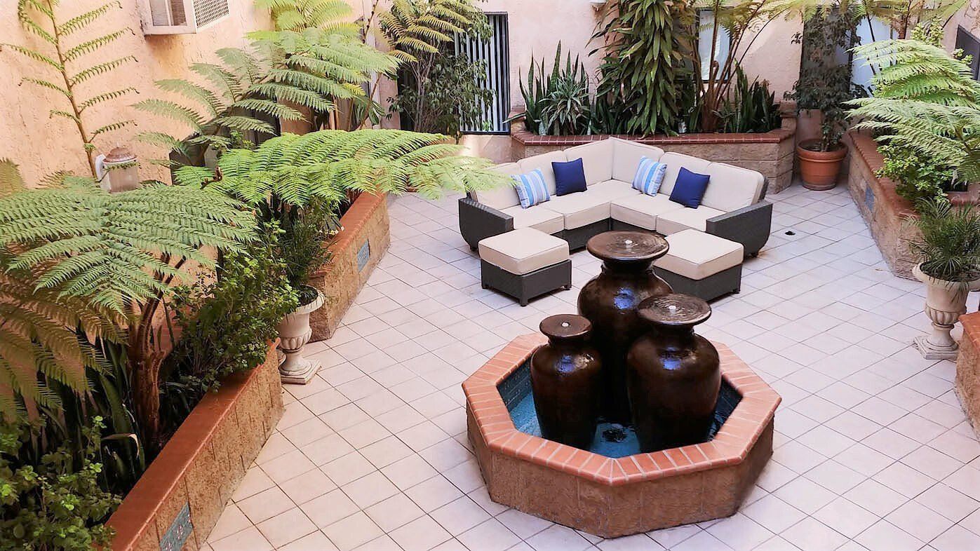 five star suites exterior