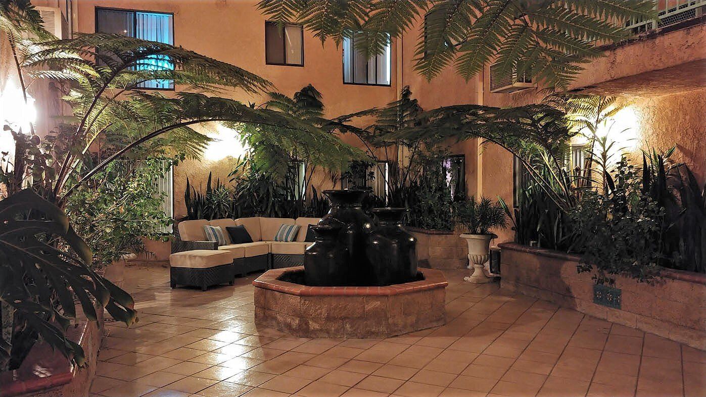 five star suites exterior