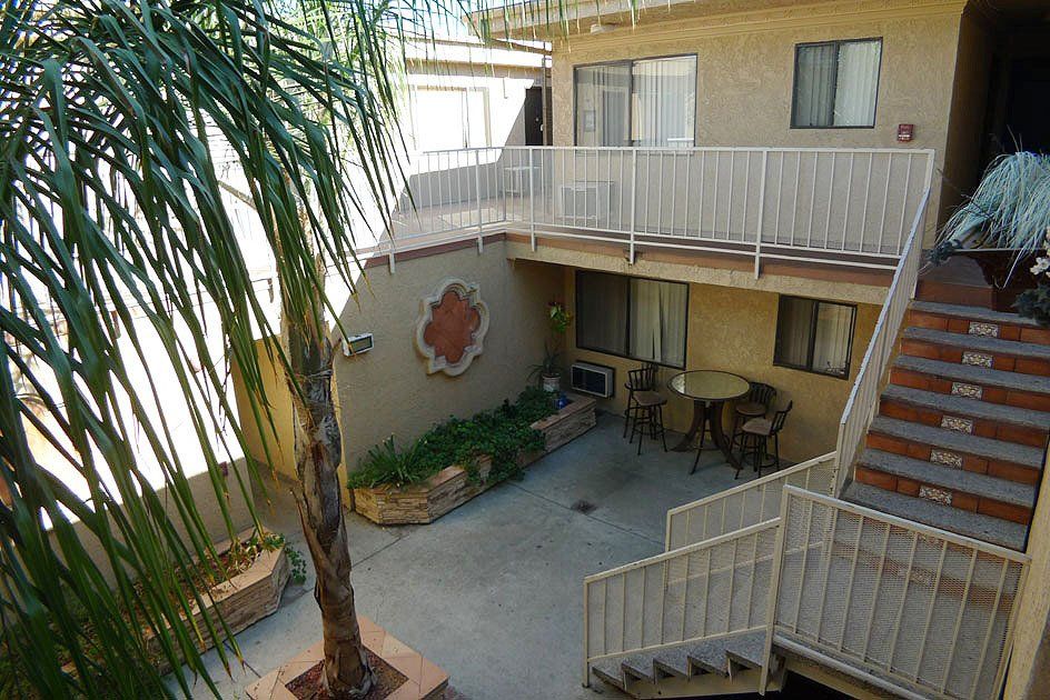 Crescent at Memory Park exterior