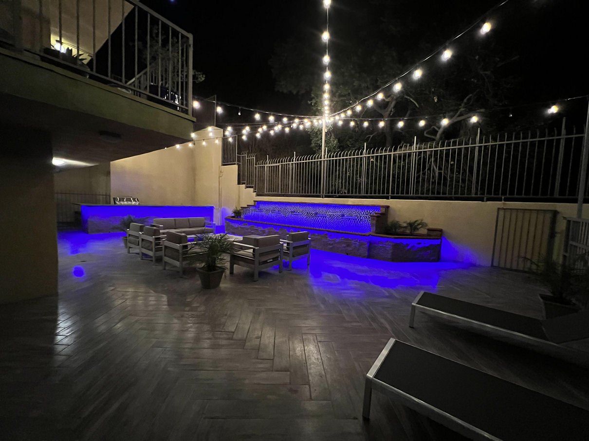 acre heights lounge
