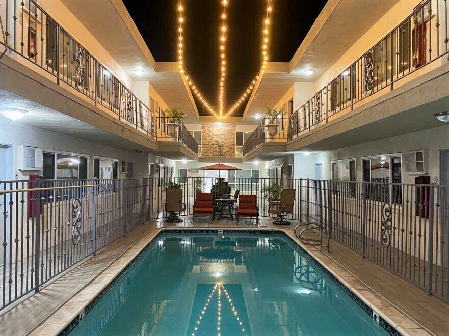 the edgemont pool