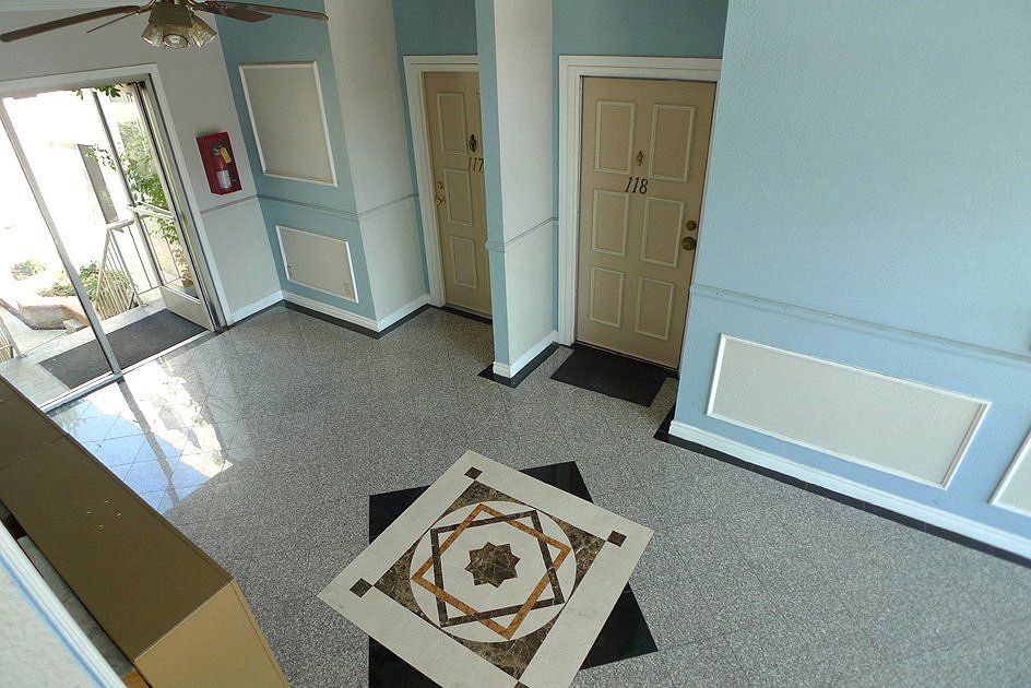 VILLA ANDALUCIA interior