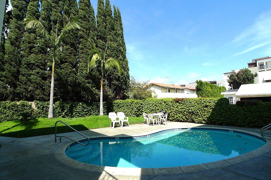 VILLA ANDALUCIA pool
