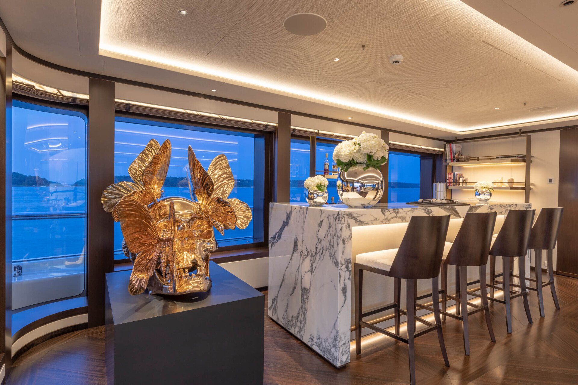 Skylounge bar aboard motor yacht Hasna