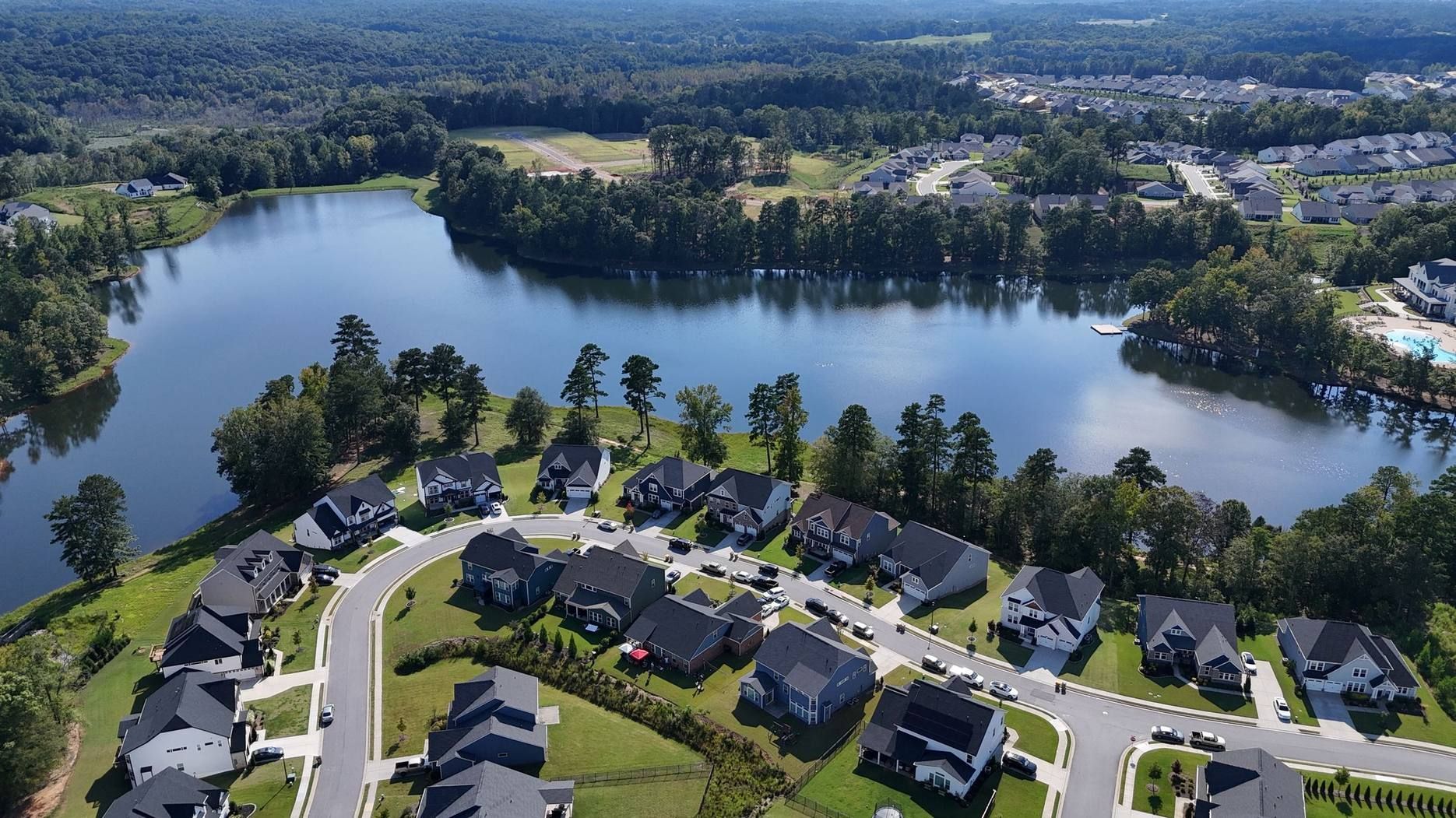 Aerial view of a residential community in Georgia