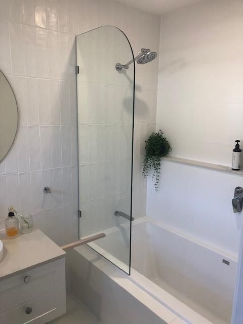 Bathroom With White Tub — Long Jetty Glass in The Entrance, NSW