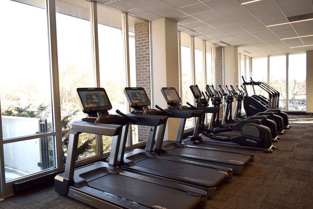 Amenities | Riley Towers | Indianapolis, IN