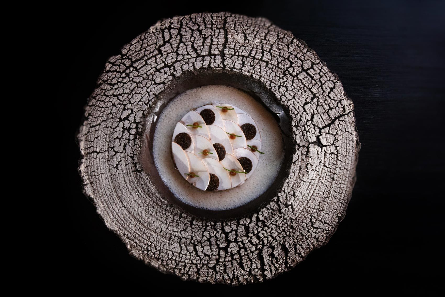 Plat de canard réalisé par Clément Dumont, chef du restaurant Arbore et sens.