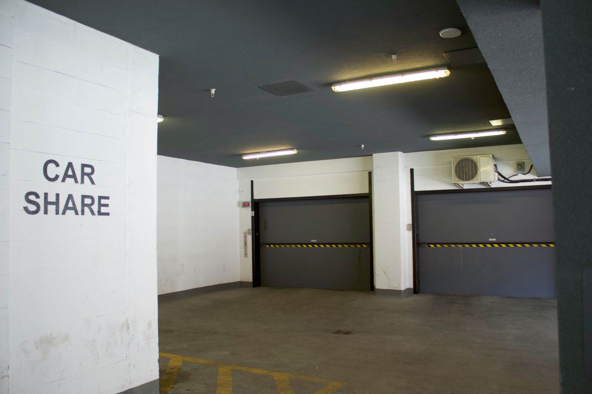 Material Lift Markham | Freight Lift Markham