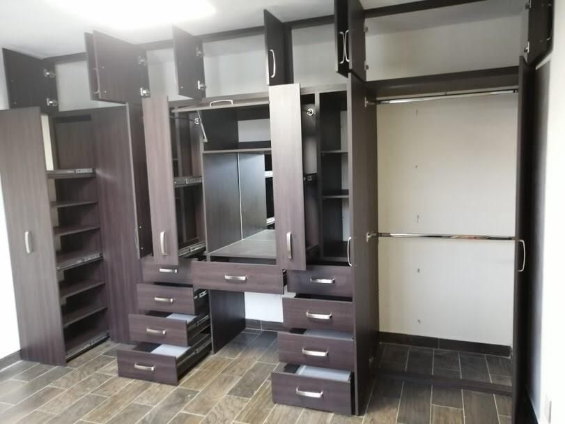 COMERCIALIZADORA DE COCINAS INTEGRALES Y CLÓSET