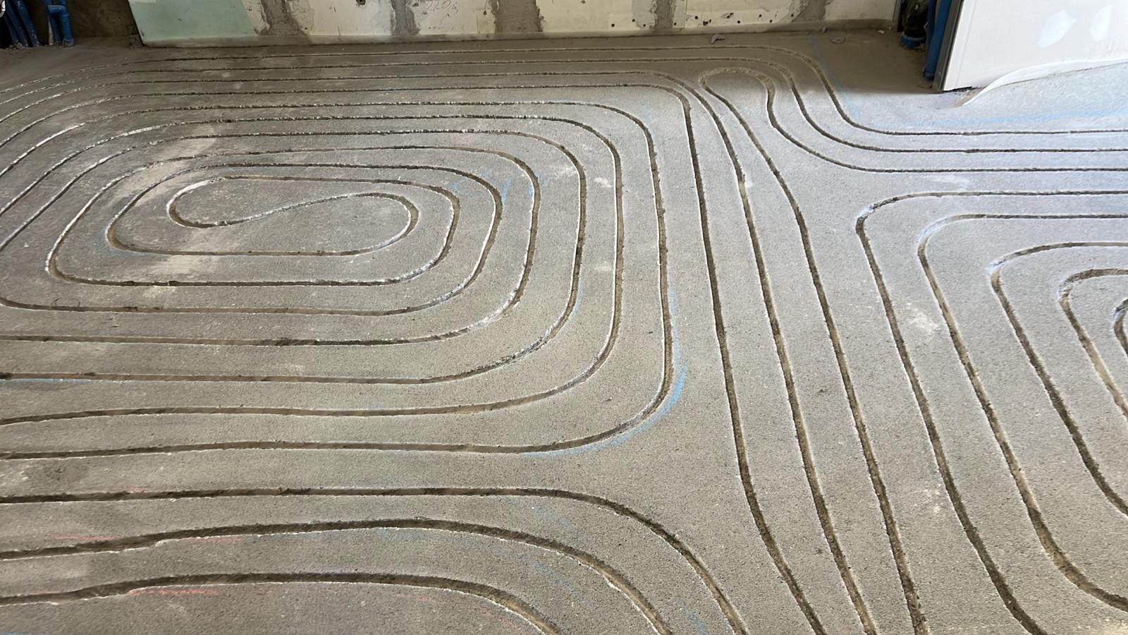 posa riscaldamento a pavimento su massetto - Thermasys - Arcene, Bergamo