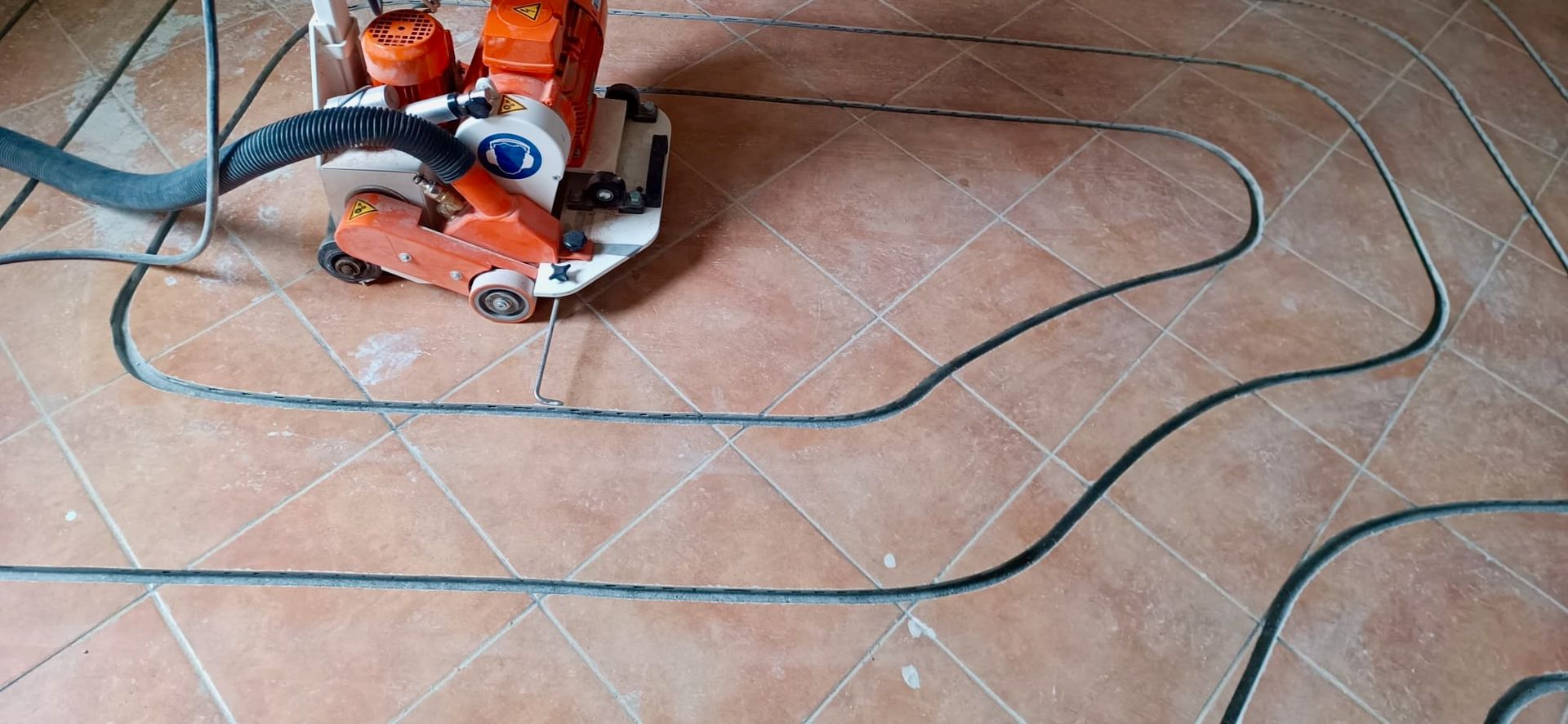 posa riscaldamento a pavimento su piastrelle o marmo - Thermasys - Arcene, Bergamo
