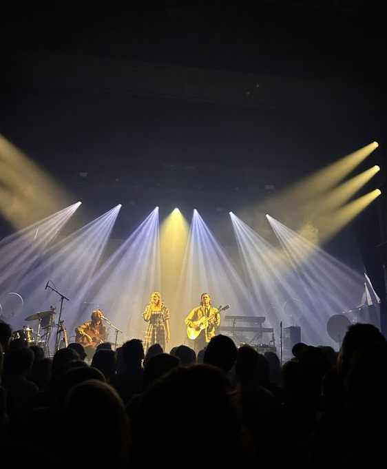 Vaarin norwegain folk pop artist live at Vega
