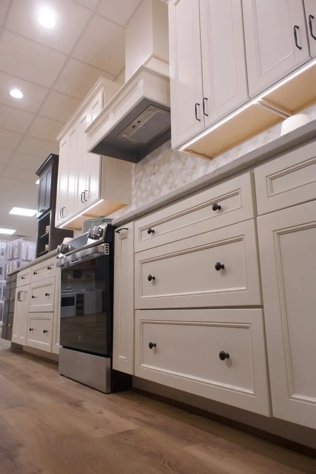 Cabinet America showroom — Hollywood, MD