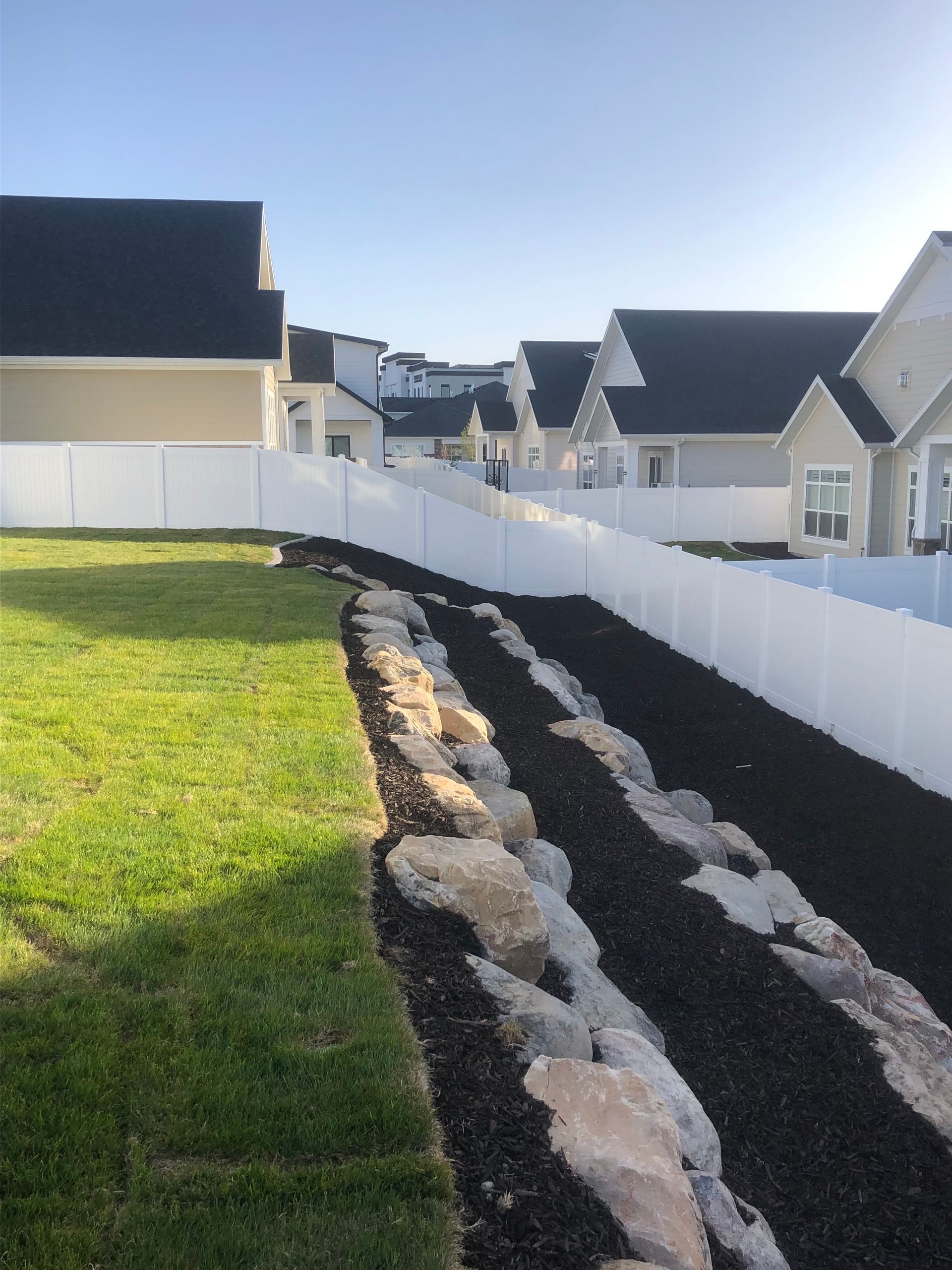 Vinyl Fence Core V Construction 