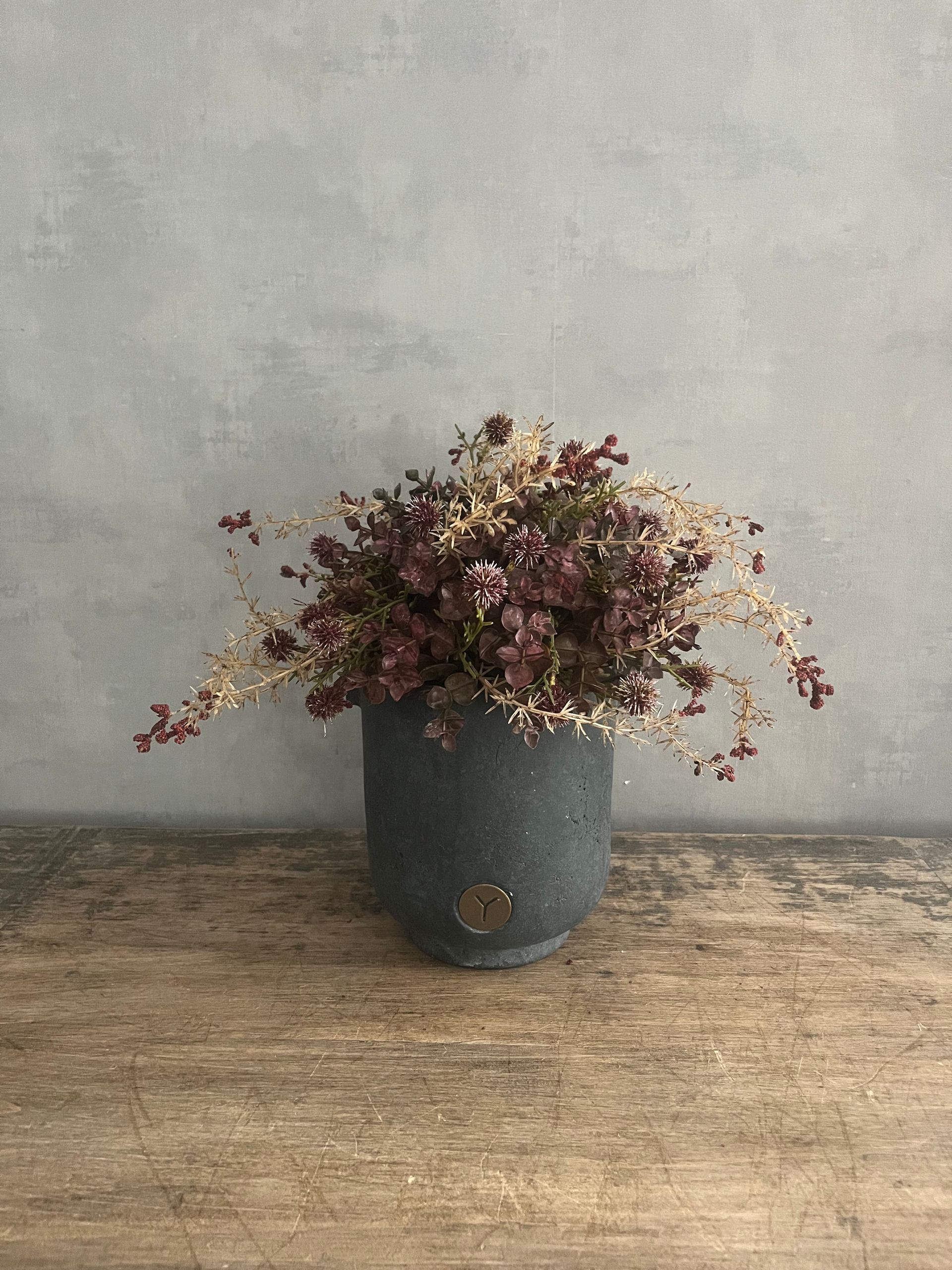 Brynxz pot (18 cm) donkergrijs