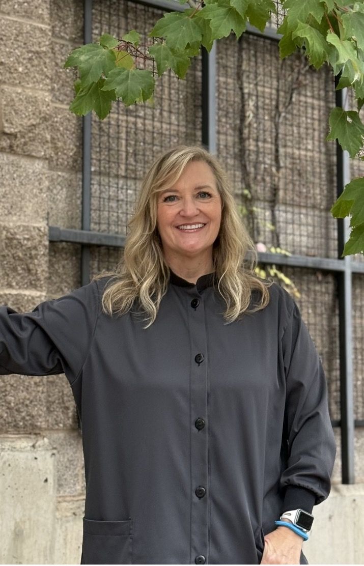 Sandy - Dental Assistant