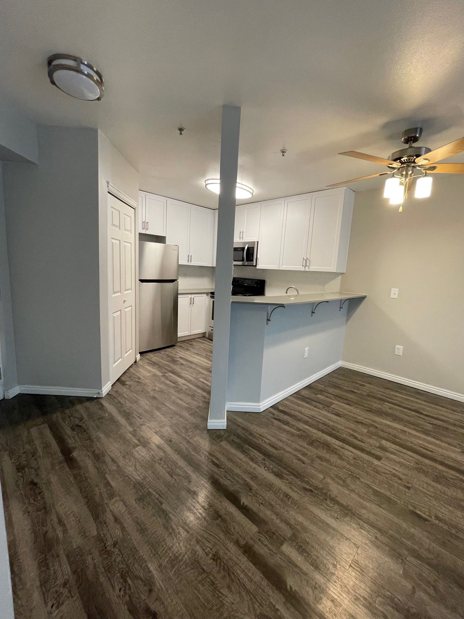 LVT FLOORING