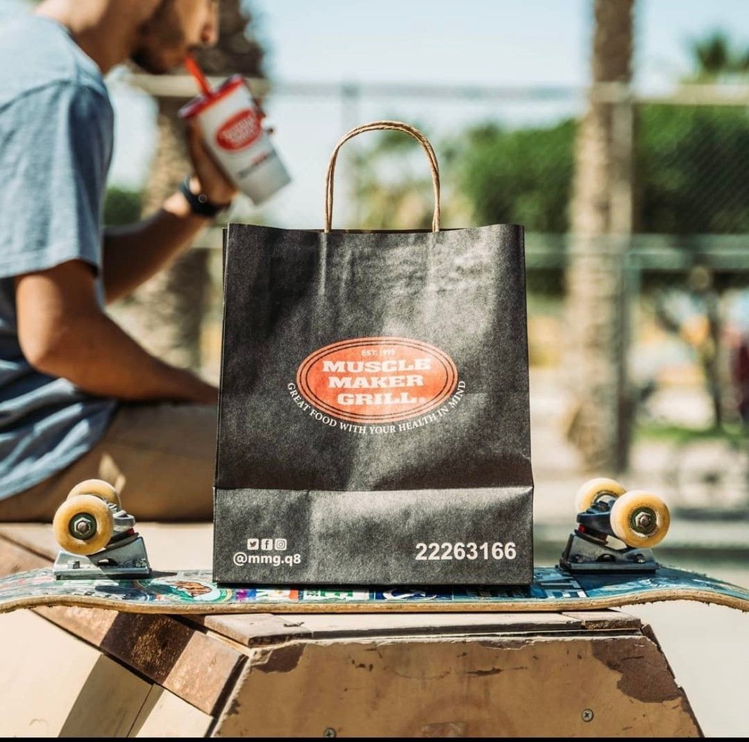 Muscle Maker Grill Bag