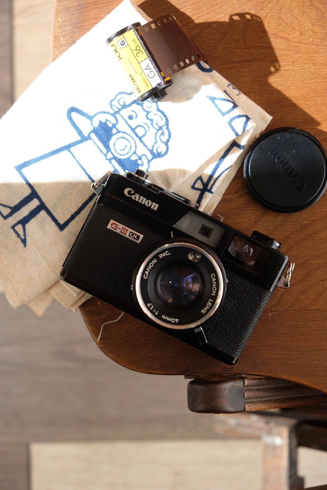 美品 CANON Canonet QL17 G-Ⅲ BLACK 整備済 完動品 Canonet QL17 Giii が300ドル。買う価値ある？ : r/AnalogCommunity