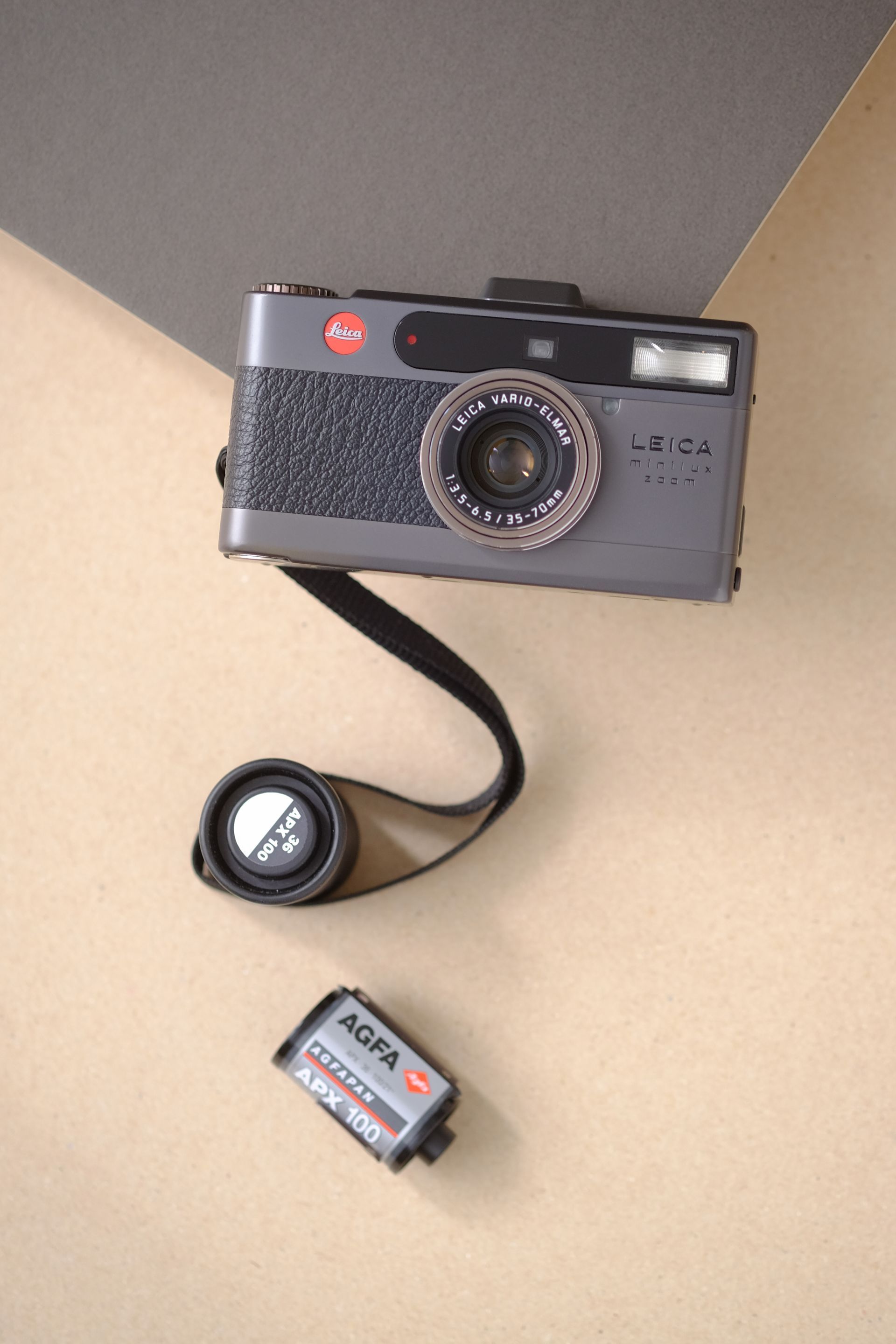 LEICA Minilux Zoom (Black Titanium)