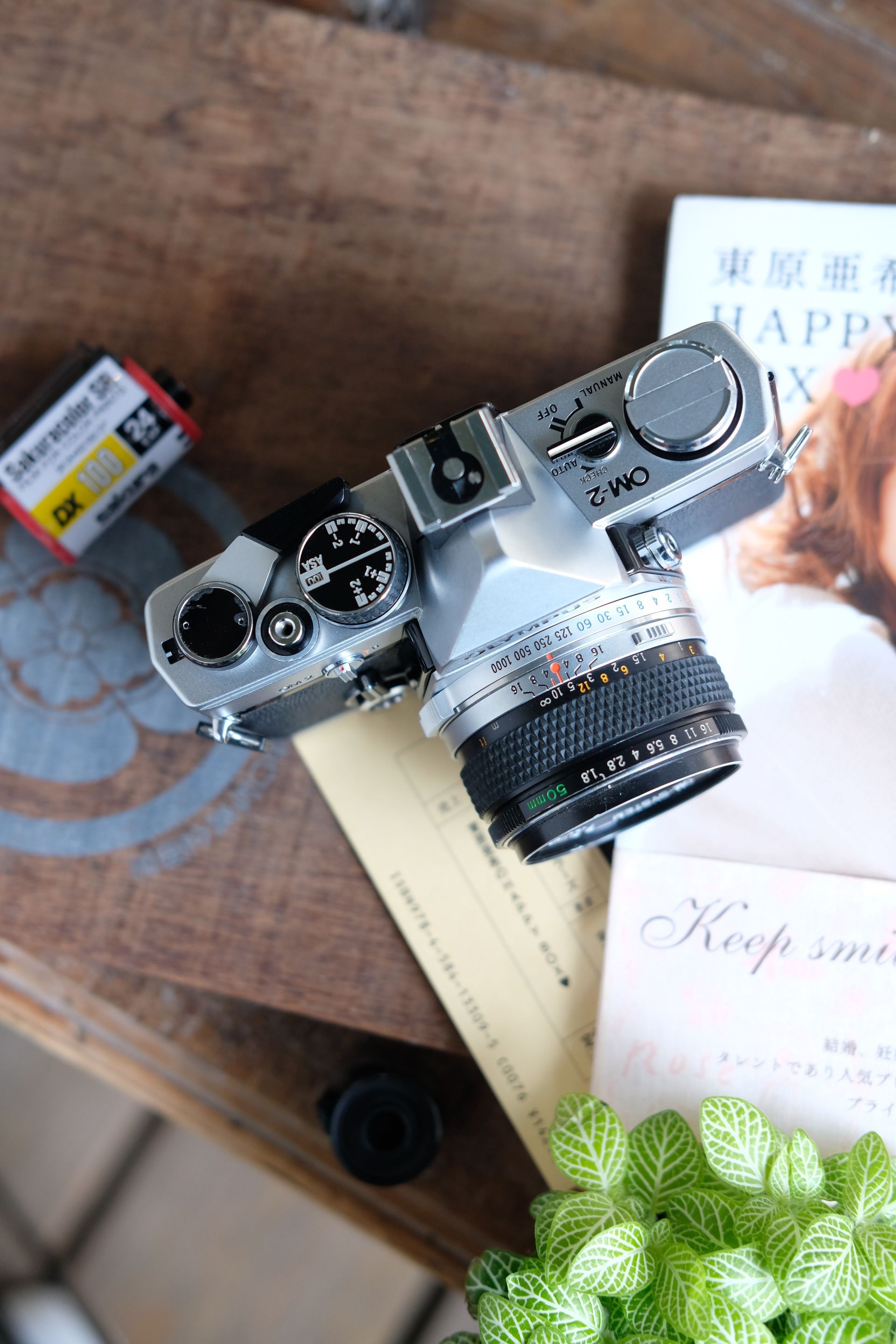 OLYMPUS OM-2