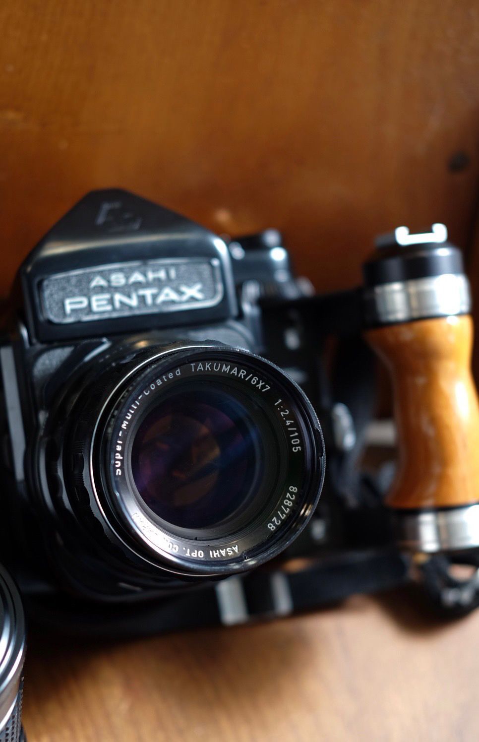 PENTAX 67 (一機三鏡組)