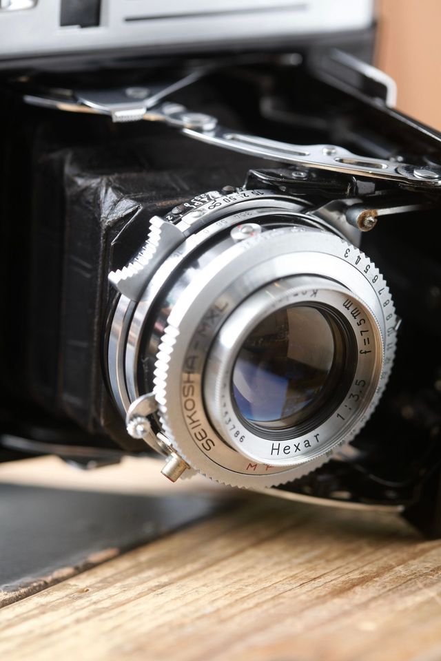 KONICA PEARL III