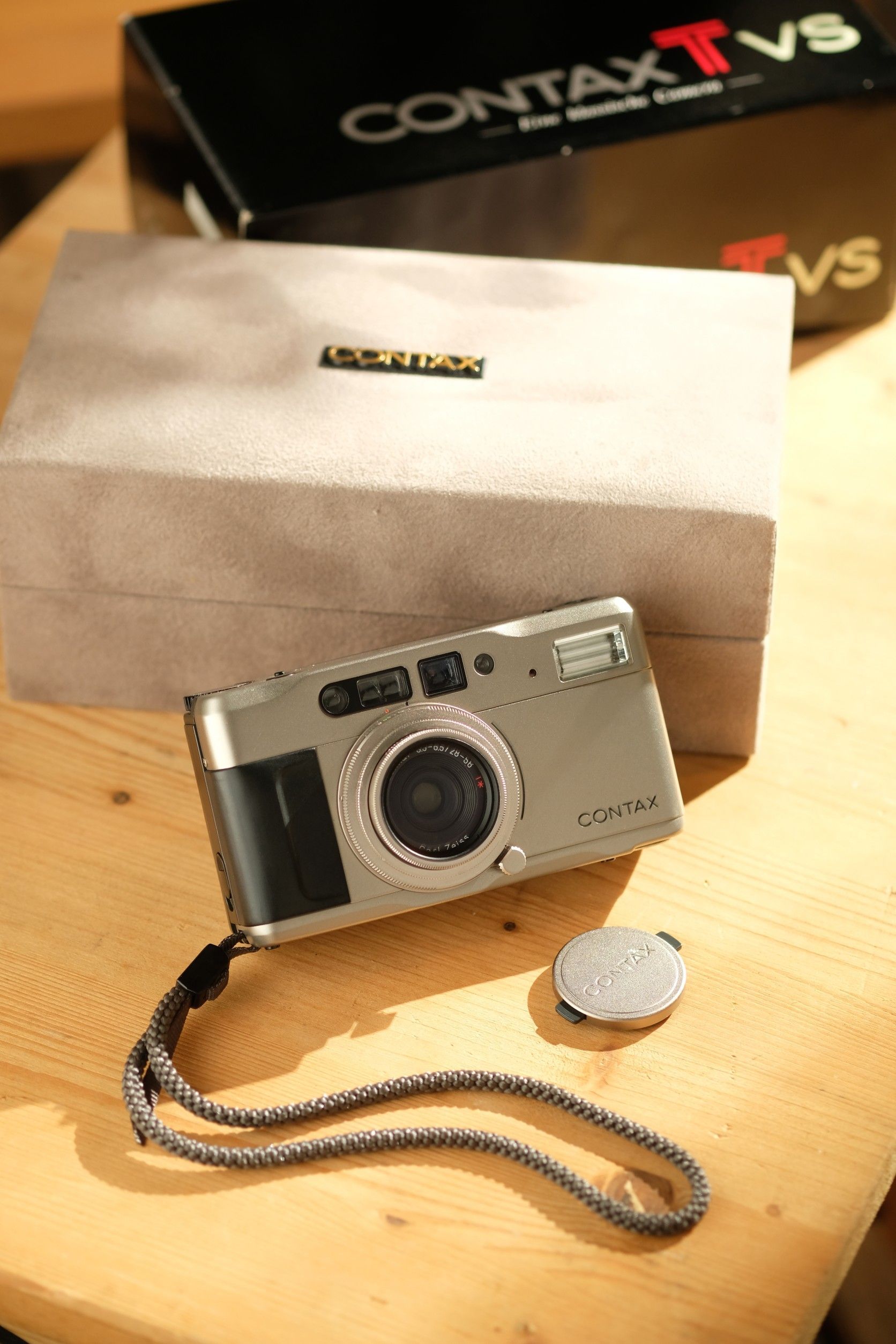 CONTAX TVS