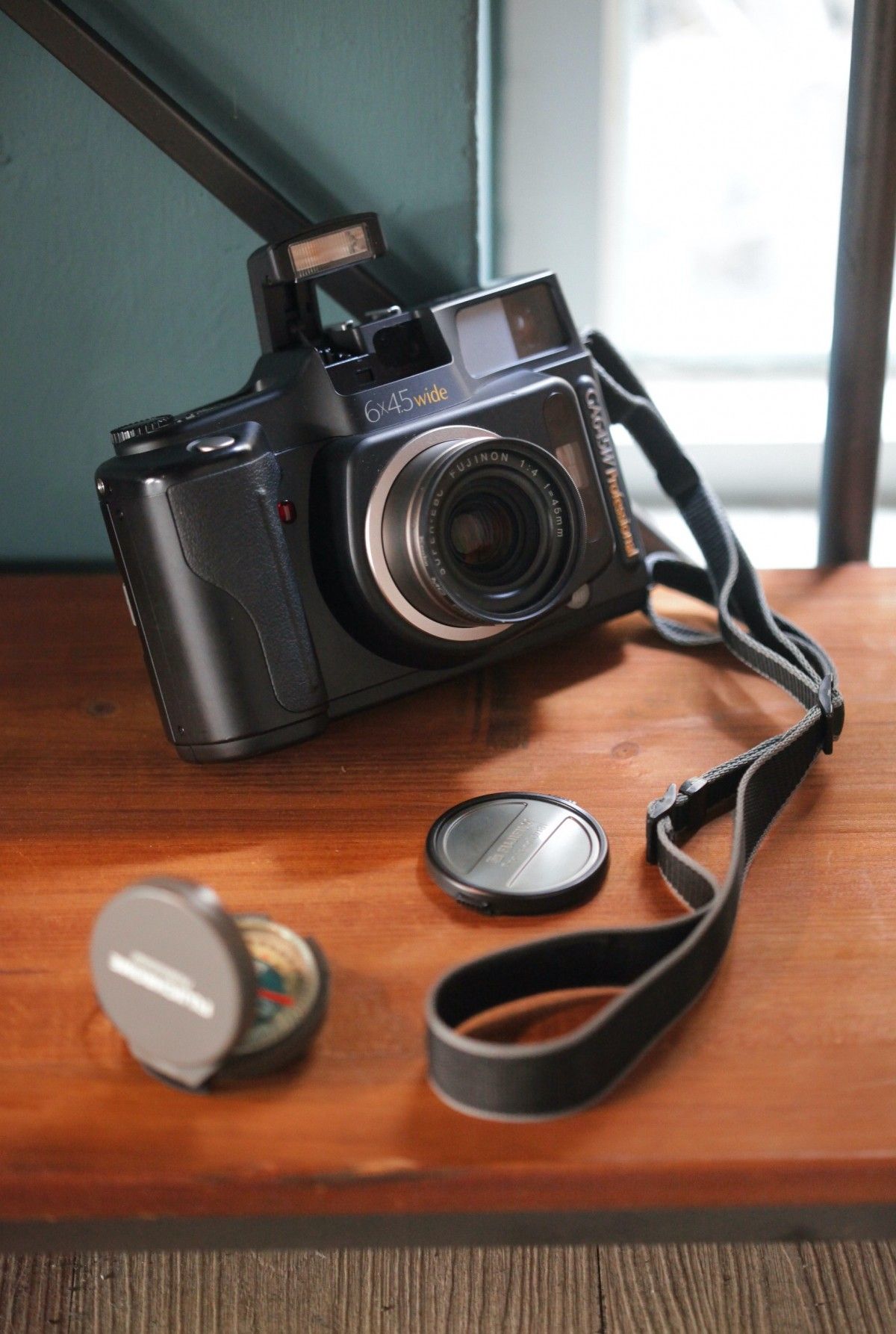 FUJIFILM GA645W