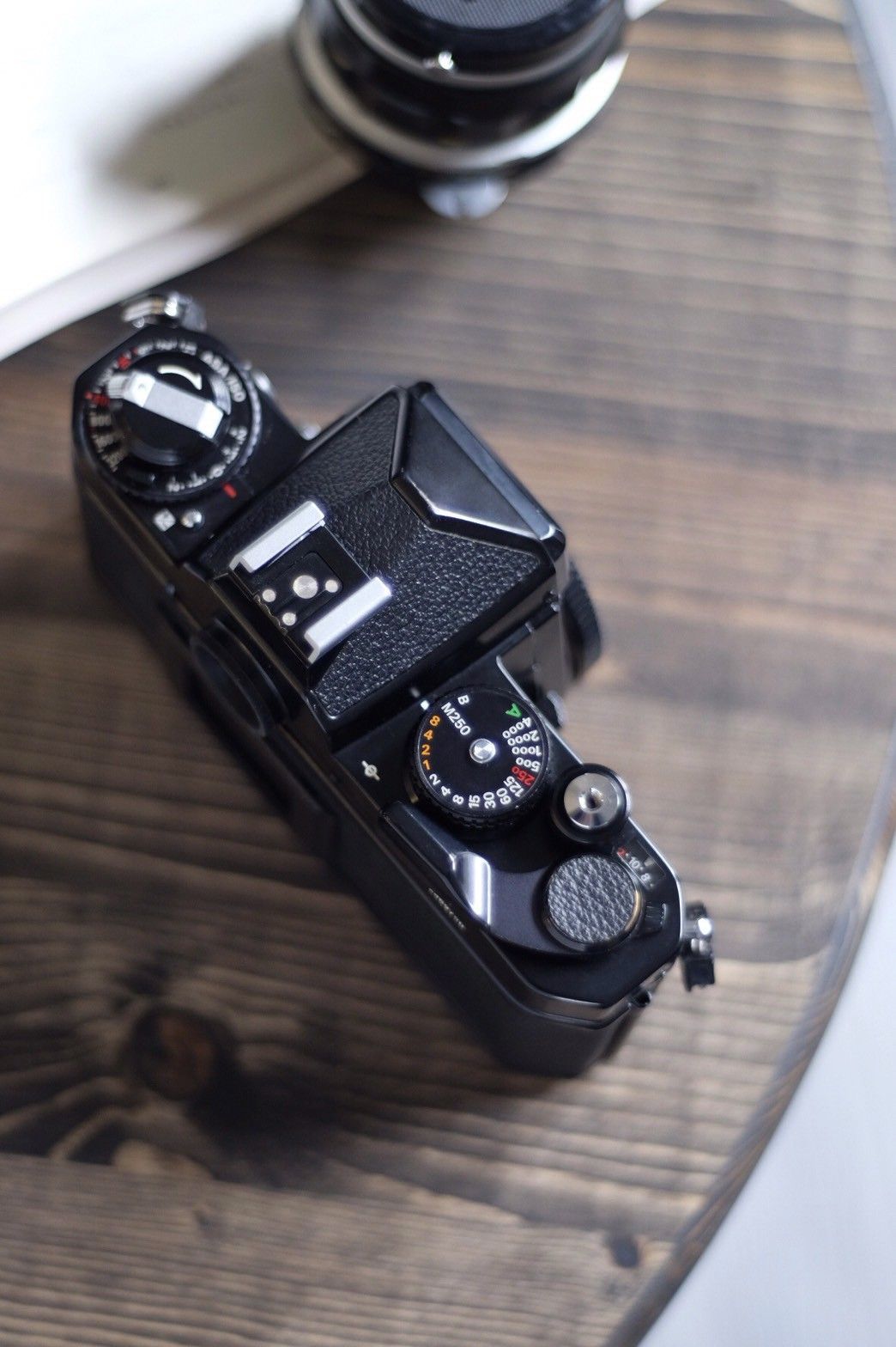 NIKON FE2